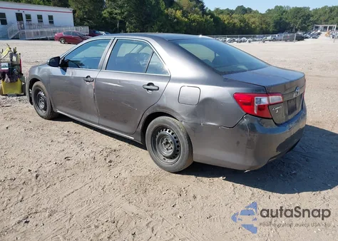 2013 Toyota Camry Le z USA, uszkodzony, nr VIN 4T1BF1FK7DU691530